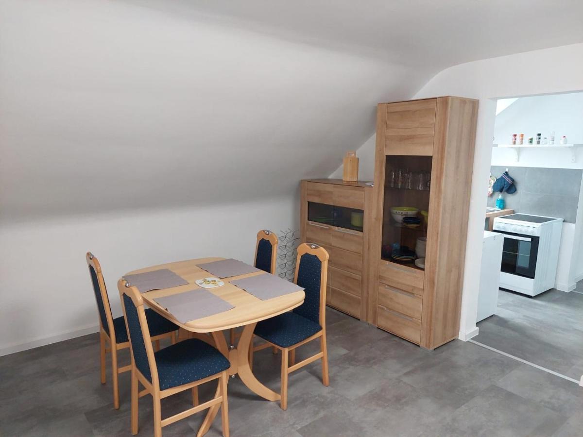 Bruno'S Ferienwohnung 벤들링엔 암 넥카 외부 사진